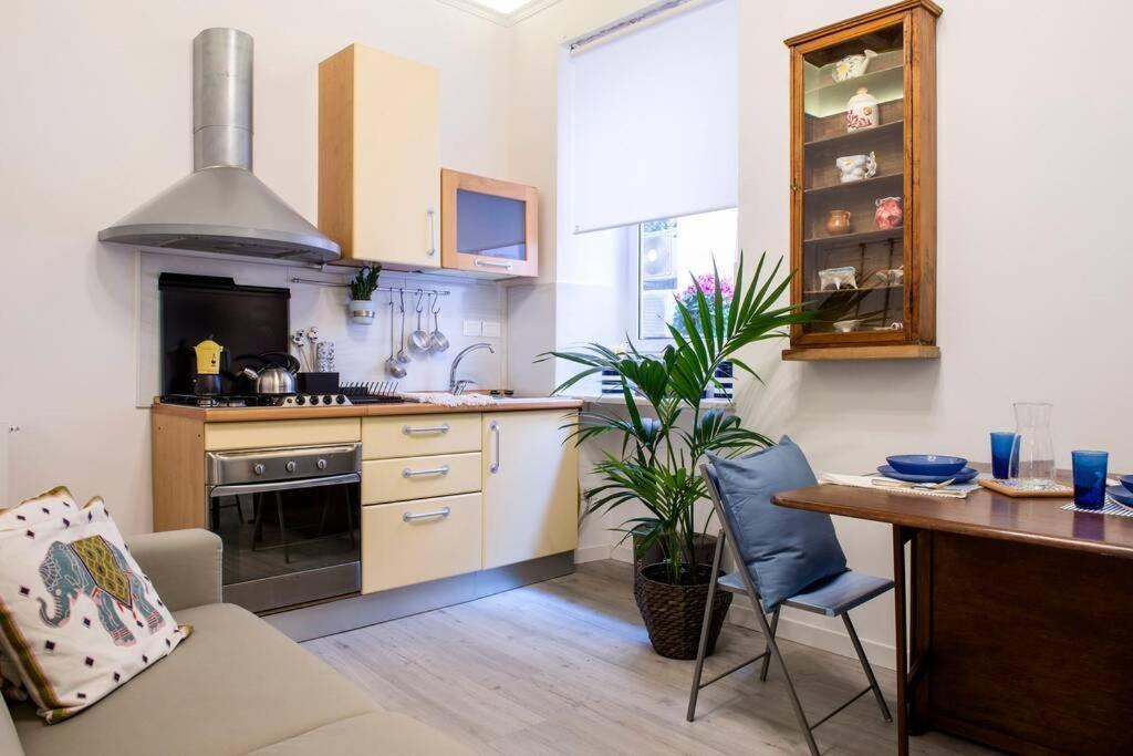 Colosseum/Panisperna Nina Apartament With Terrace Rome Extérieur photo